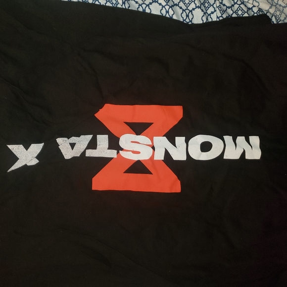 Monsta x tee shirt - Picture 3 of 3